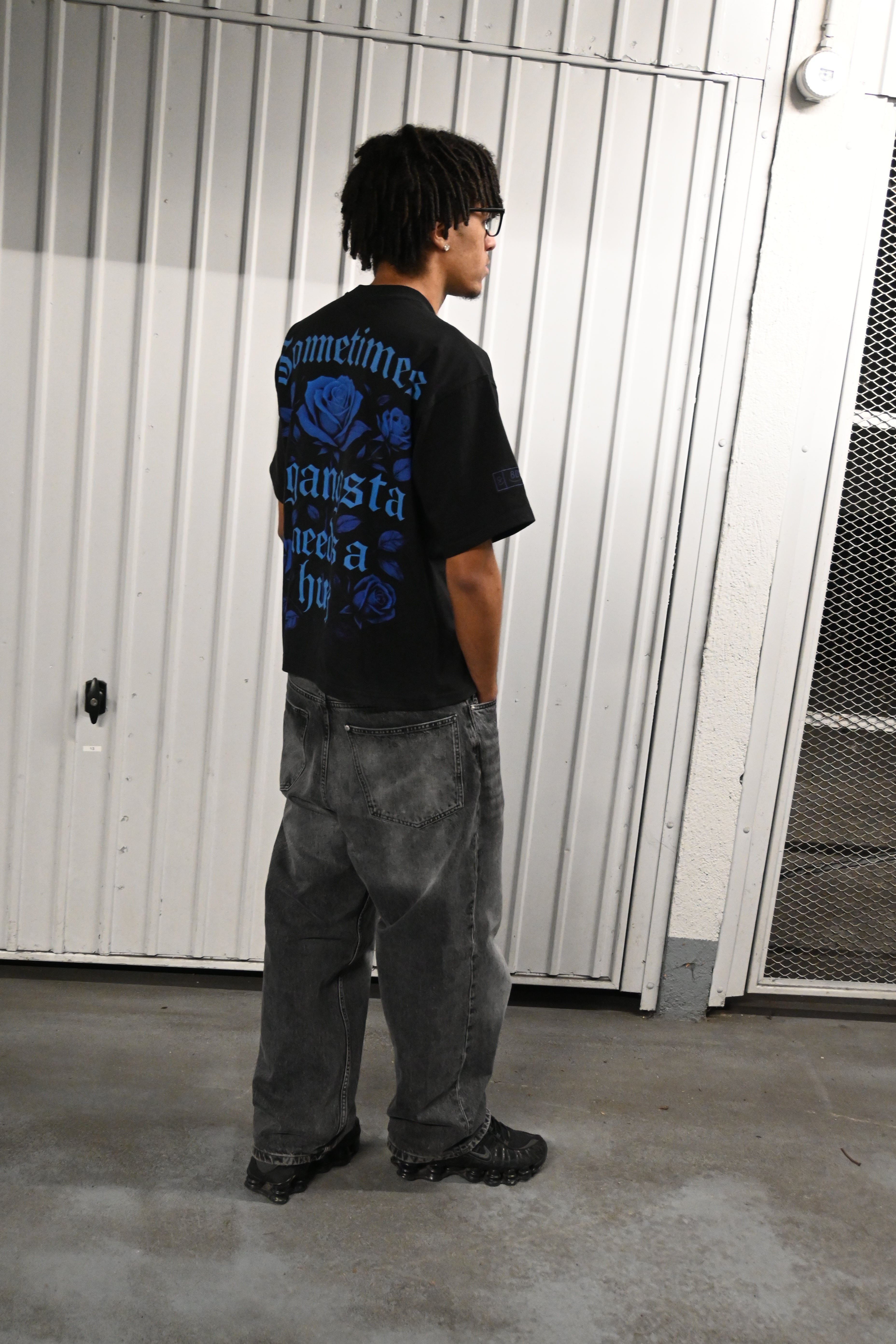 T-shirt « sometimes a gangsta needs a hug »